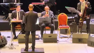 يا ليلة ما جاني الغالي   رائعة محمد رشدي   بصوت   ياسر سليمان دندنها