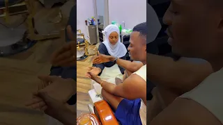 UKIWA NA ALAMA M MKONONI TIZAMA HII WEWE NI TAJIRI 