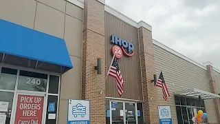 IHOP LUNCH TIME MUKBANG VLOG