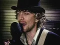 The Raconteurs – Steady, As She Goes (Official Music Video - Jim Jarmusch Version)