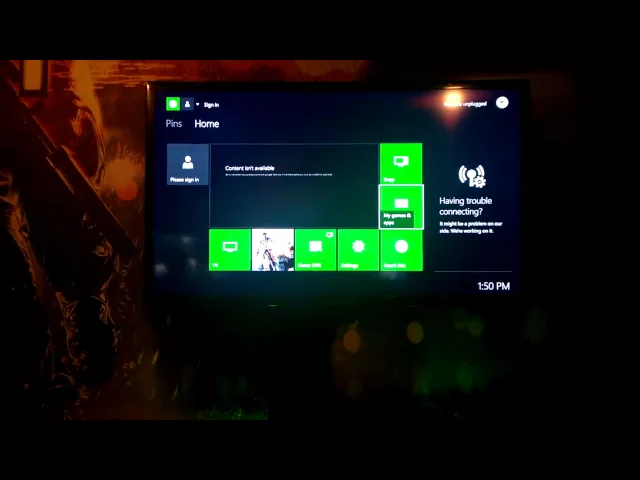 Xbox One dashboard app snapping