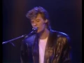 Download Lagu Hall \u0026 Oates - Kiss On My List