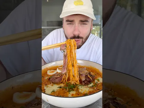 Cheesy Ramen with Steak first impressions