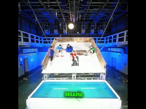 ¿Esta caja de alfombra blanca ahorrará más de 3 crore de rupias al añadirle chile a la luz?😱💀#shorts
