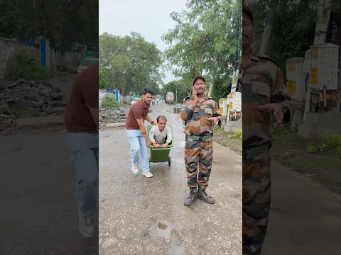 Dustbin me Baith kar aaya baccha 😳