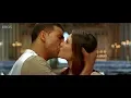 Download Kareena & Akshay Kumar kissing on screen mp4 3gp mp3 videos - waplic