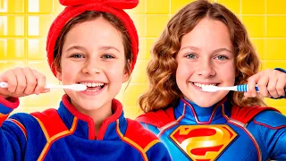 A Transformação do Super-Herói com Sua Máscara e Capa