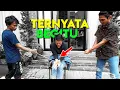 Lagu RAHASIA TRIK SULAP MELOLOSKAN DIRI 1 DETIK LEPAS !