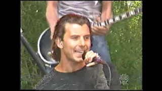 Download Blue Man Group feat. Gavin Rossdale 'The Current' Leno 6-13-2003 (GR Solo) MP3