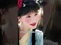 她剛嫁給瘸腿相公，就被全村嘲笑是癡傻醜女配廢物！誰知親爹上門逼她和離時，丈夫的真實身分竟是權傾朝野的首輔大人！從此將她捧在手心，寵成京城第一夫人！ #drama #甜寵