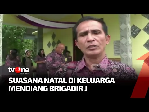 Penuh Kesedihan, Momen Keluarga Rayakan Natal Tanpa Alm Brigadir J