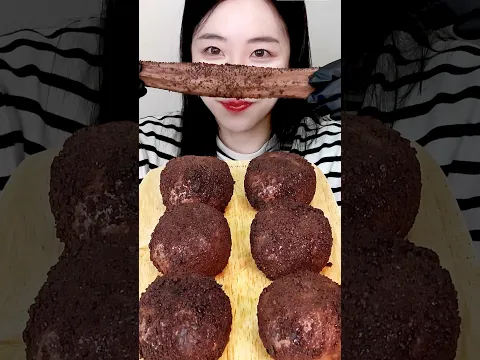 떡순이들 주목!!두쫀쿠보다 맛있는 초코범벅 크림떡😍