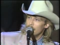 Download Lagu Alan Jackson Midnight In Montgomery Tribute To Hank Williams