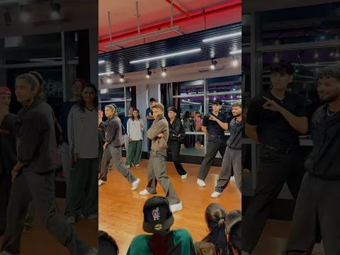 IDK how but it felt right ✨ @KaranAujlaOfficial #Dance
