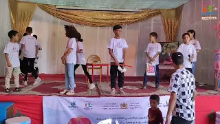 مسرحية صامتة حول خطورة مواقع التواصل الإجتماعي 