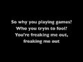 Download Lagu Freaking Me Out - Simple Plan (Lyrics)