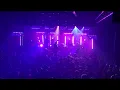 Download Lagu Massacre - Ella Me Sigue (La Trastienda, 21.12.21) 4K