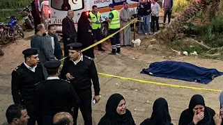 حل لغز ج  ثة تفهنا الاشراف صاحبه كلمة السر سحبه وقاله تعالي الفرح وبعد يومين ظهرت ج  ثته سترك يارب  دندنها