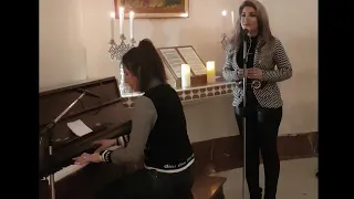 يا حاملا صليب الفداء   لينا ملكي دندنها