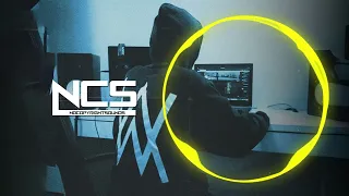 بين حسنك وروحي تلتقي ذي وذيا بعدما شفت وجهك قالت العين حيا بدر العزي تصميم شيلات 