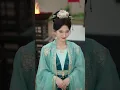 太子被贬流放，娇弱小宫女竟成了他的金主！靠一手厨艺狂赚万金，把落魄太子养成富贵爷！冷面太子彻底沦陷，发誓此生非她不娶！昔日看不起他们的人全傻眼了！