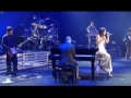 Download Lagu Laura Pausini - Medley: Strani Amore, Lettera... (Live in Paris 05)