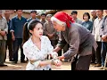 Poor Old Woman Rescued a Trafficked Girl，Find She Was a Business Genius，Make Whole Family Rich!
