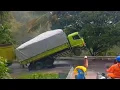 Download Lagu GAWAT DUMP TRUCK HINO 500 STANDING 1METER TANJAKAN EKSTRIM TELUK SIRIH 😱 SEMUA TRUCK HINO KEWALAHAN