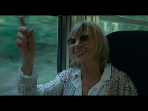 When Granny Meets Grandpa / C'est quoi ce papy ?! (2021) - Trailer (English subs)