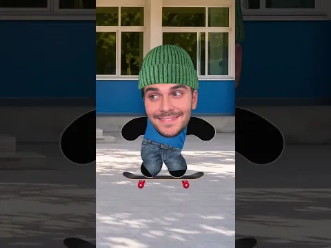 Calça rasgada 🤔