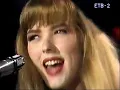 Alex y Christina "Chas! Y Aparezco A Tu Lado" [1988]