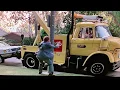 Ed Rooney s Car Gets Towed