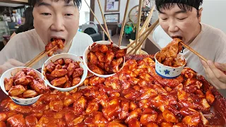 꾸덕꾸덕 길거리 쌀떡볶이 2천원.. 7인분 털고 5백원짜리 어묵 18개 털기..
