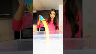 خلطت كل نكهات برينجلز مع بعض             دندنها
