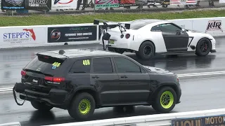Jeep SRT Hellcat vs Nissan GT-R