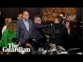 Download Lagu Mexico: fight breaks out between senators during parliamentary session