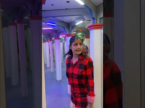 mirror mez mai tanya bhula gyi 😩😱😰