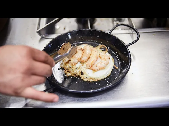 De La Boquería a casa: cómo hacer unos buenos huevos con gambas