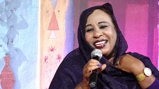 البلابل والفنانة سمية حسن كان عندهم أغنية جميلة وقت وجبة الغداء 