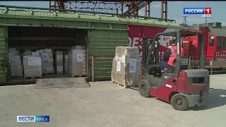 35 тонн гуманитарного груза сегодня отправили омичи жителям Донецка и Луганска