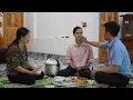 Download Lagu The thoughtful care of CEO Dong and his mother made Tu Yen very touched.