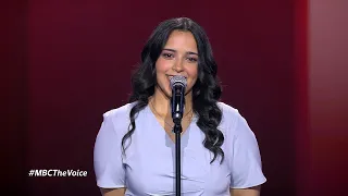 المشتركة أشرقت سحرت قلب المدربين وتشاجروا على صوتها المميز دندنها