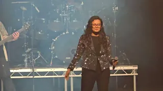 idol winner season 15 performing live in leicester england