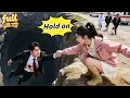 Lagu No One Noticed The Ceo Fall Off A Cliff—Only A Poor Girl Risked Her Life To Save Him! Love Began!