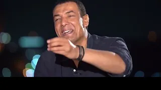 هشام الجخ عج زتي يا امة وشاخ جريدك ده انت لسه ماسحة الشقة بايدك 