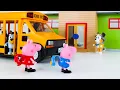 Download Lagu Peppa Pig and Bluey Go to School!