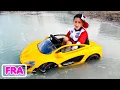 Download Lagu Vlad et Niki font semblant de jouer avec un jouet à enfourcher