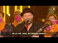 Tryo chante "L'hymne de nos campagnes" avec la chorale des pompiers