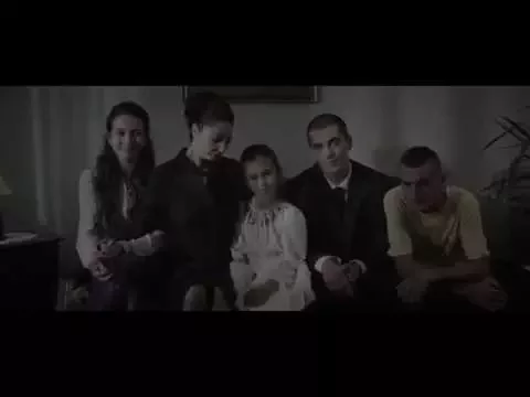 Trailer de Home Sweet Home — Všude dobře subtitulado en inglés (HD)