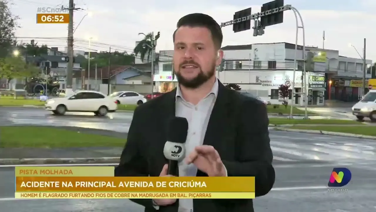 Acidente na avenida principal de Criciúma complica o trânsito na manhã desta 6ª feira